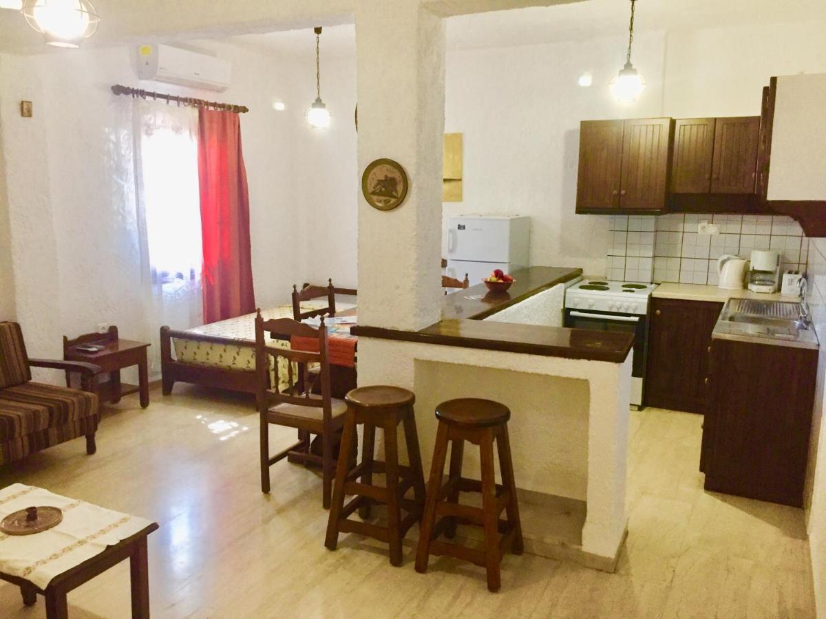 Filoxenia Villa Кутсунари Экстерьер фото